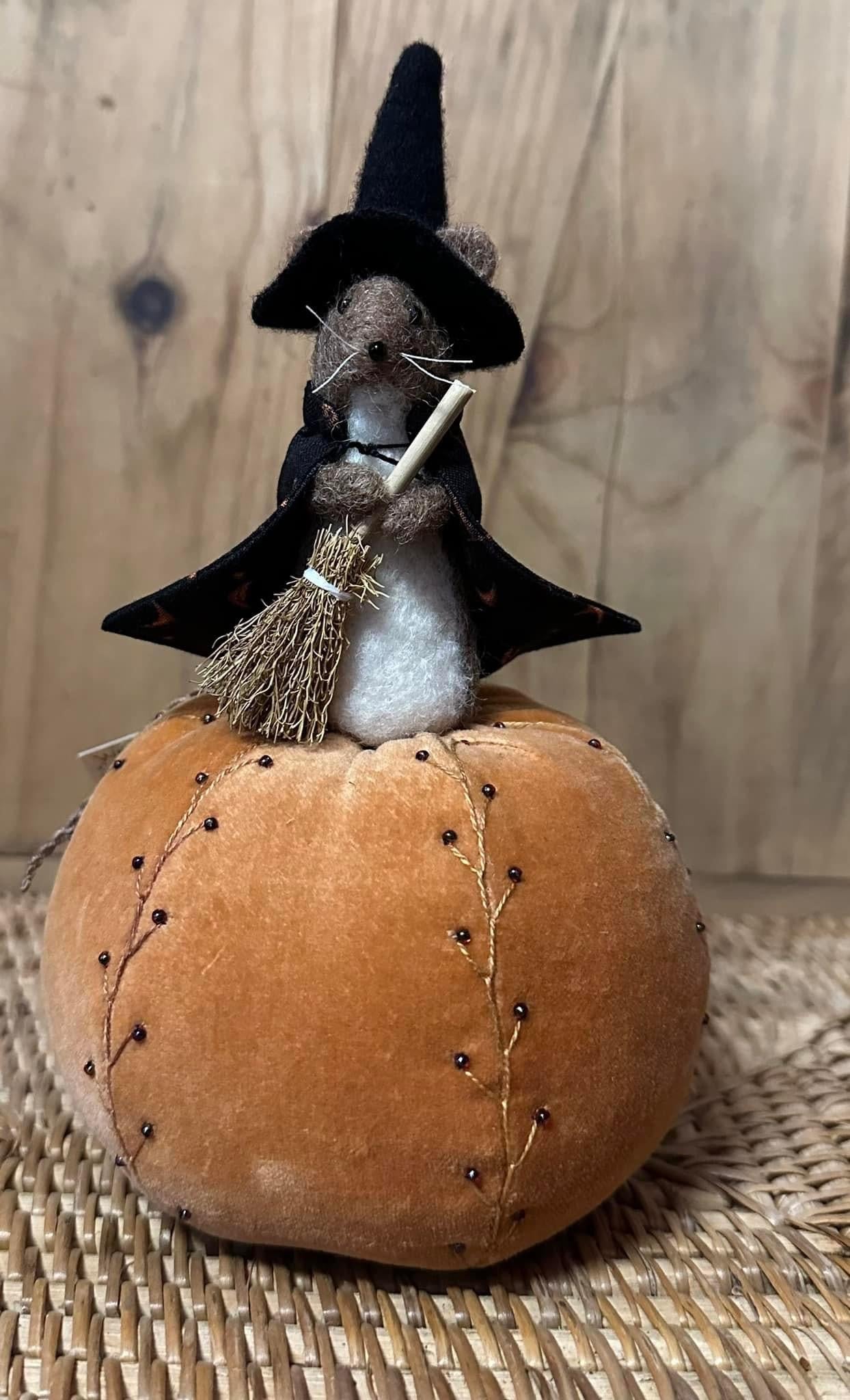 Handmade mouse/ pumpkin